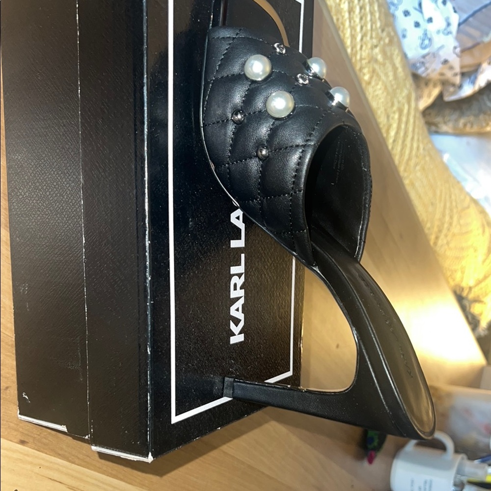 Karl Lagerfeld Black Quilted Sandals with Pearls